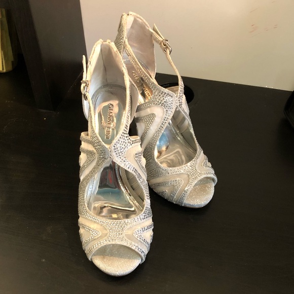 Gianni Bini Dazzle Shiny High Heels - Picture 1 of 4